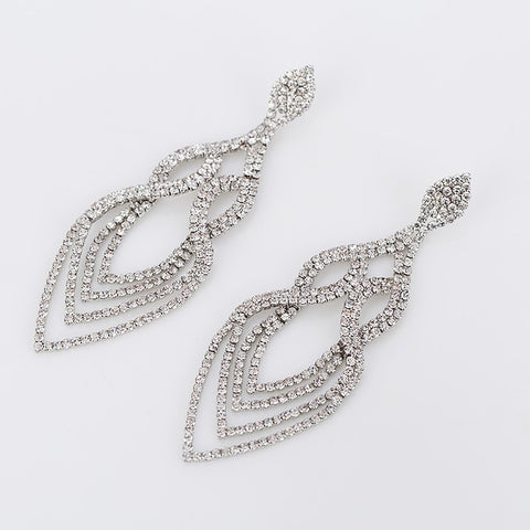 Queen Earrings - STREET SMART LEGACY CLOTHING