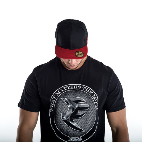Black/Red Snapback Cap - STREET SMART LEGACY CLOTHING
